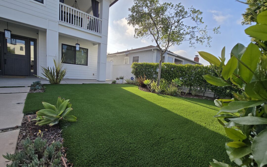 Is Synthetic Grass Fire-Resistant? What Los Angeles Homeowners Should Know!